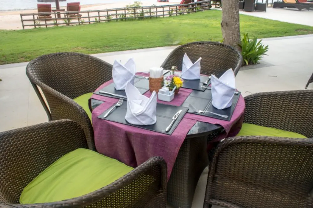 Peninsula Bay Resort - Image 10