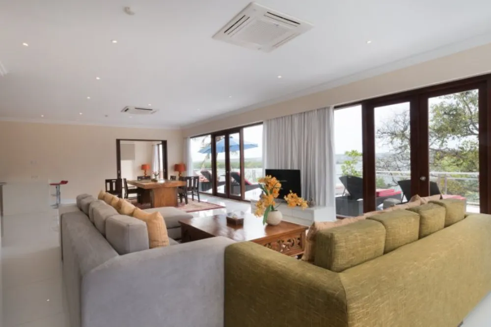 Peninsula Bay Resort - Image 19